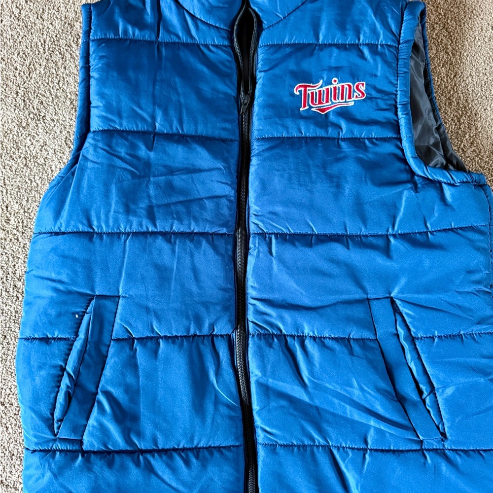 Minnesota Twins Opening Day Puffer Vest (Lot #2)